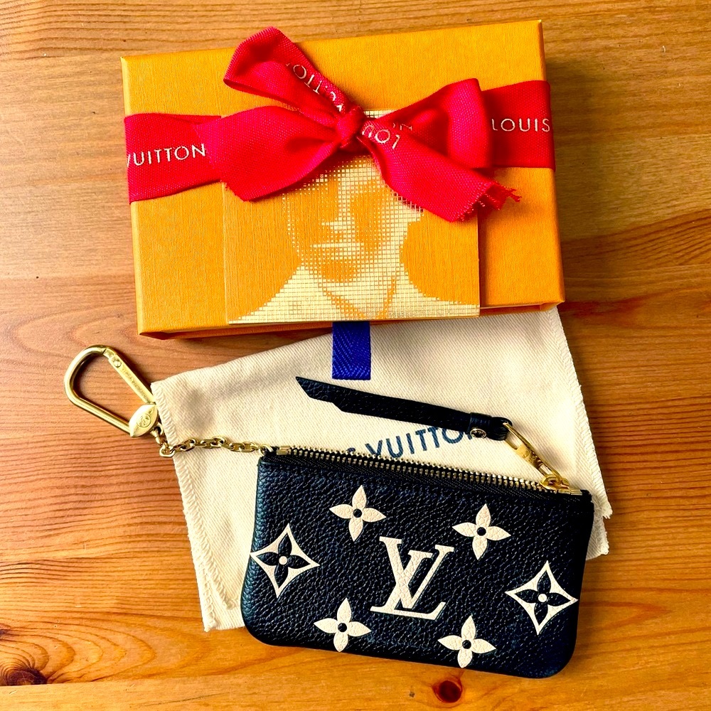 Key pouch cles card holder